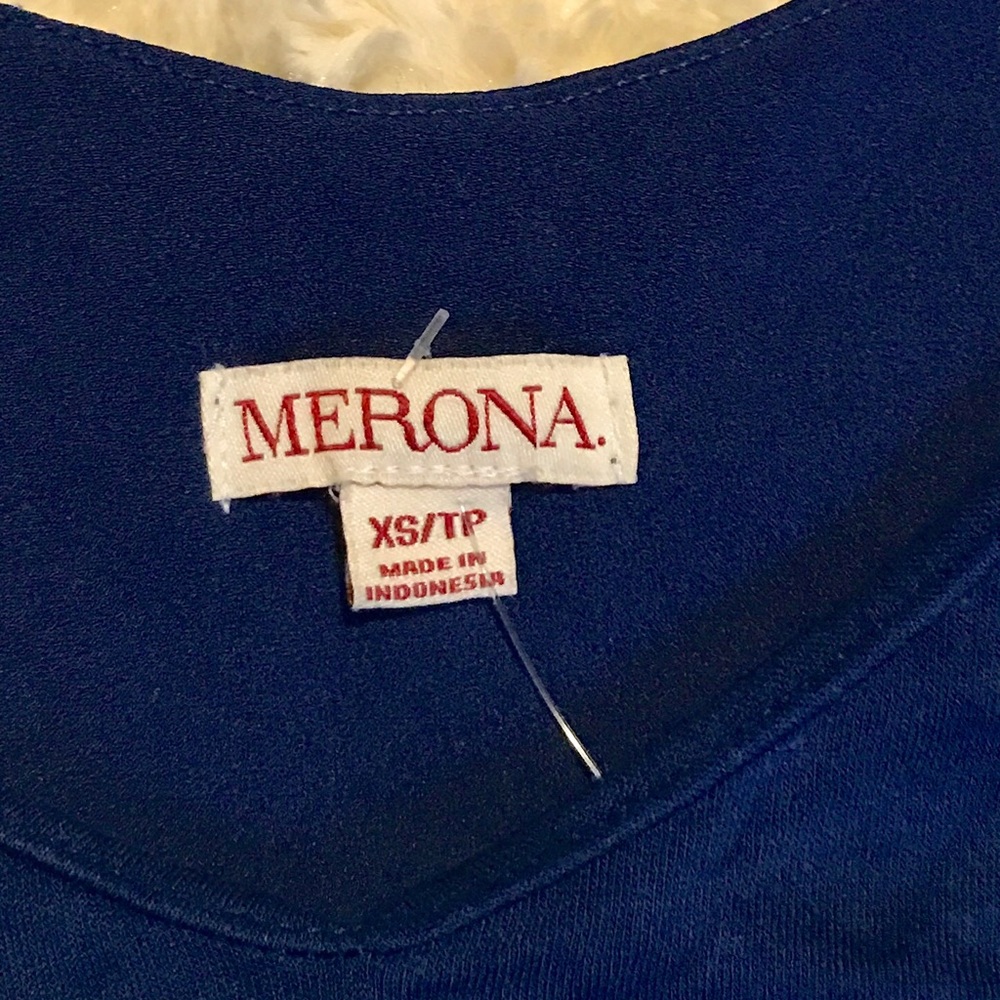 🌺 3/$20 SALE Merona Navy Blue sleeveless top XXS - Picture 2 of 6